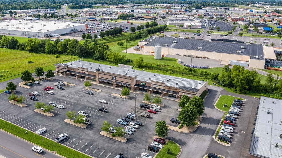 More Photos Of 4645 Village Square Dr, Paducah Storefront Retail Office For Lease