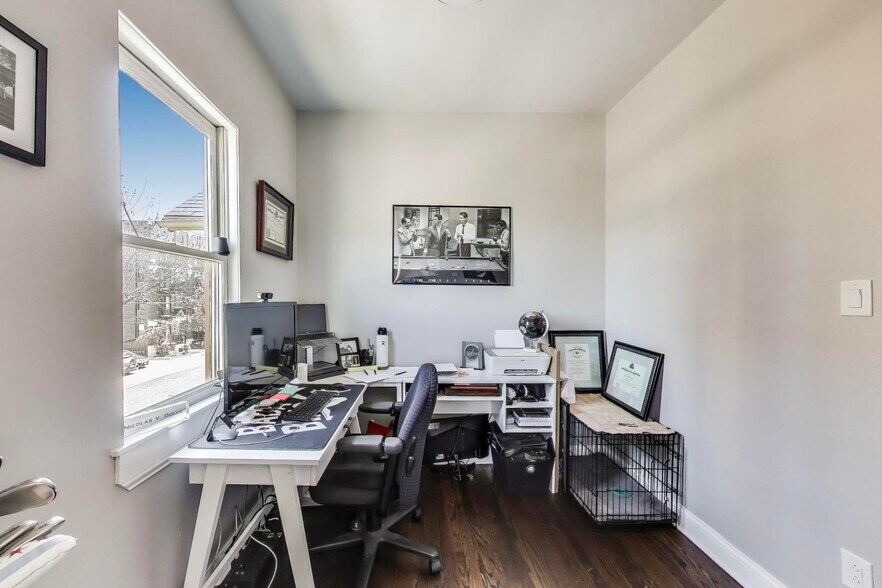 More Photos Of 1103 W Grand Ave, Chicago Apartments For Sale