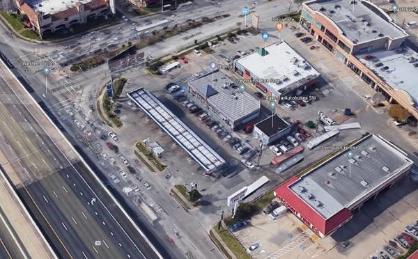 More Photos Of 6580 Southwest Fwy, Houston Storefront For Lease