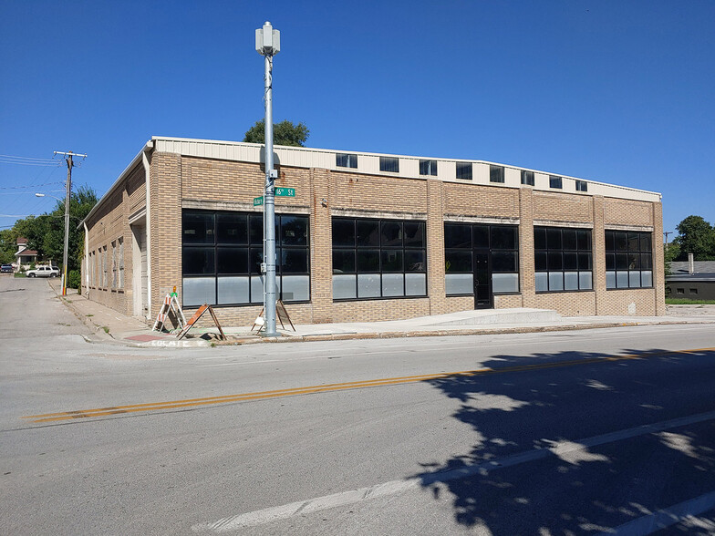 Primary Photo Of 1474 S 16th St, Omaha Warehouse For Lease