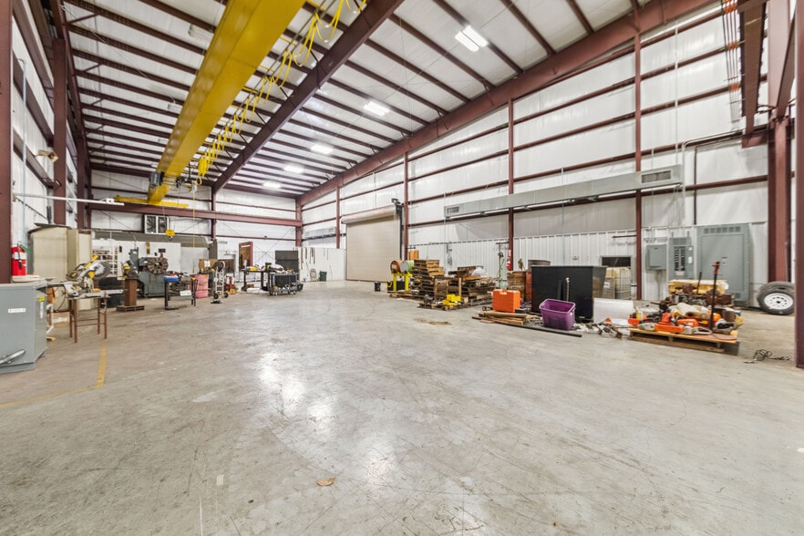 More Photos Of 8706 Dudley Rd, Abbeville Manufacturing For Sale