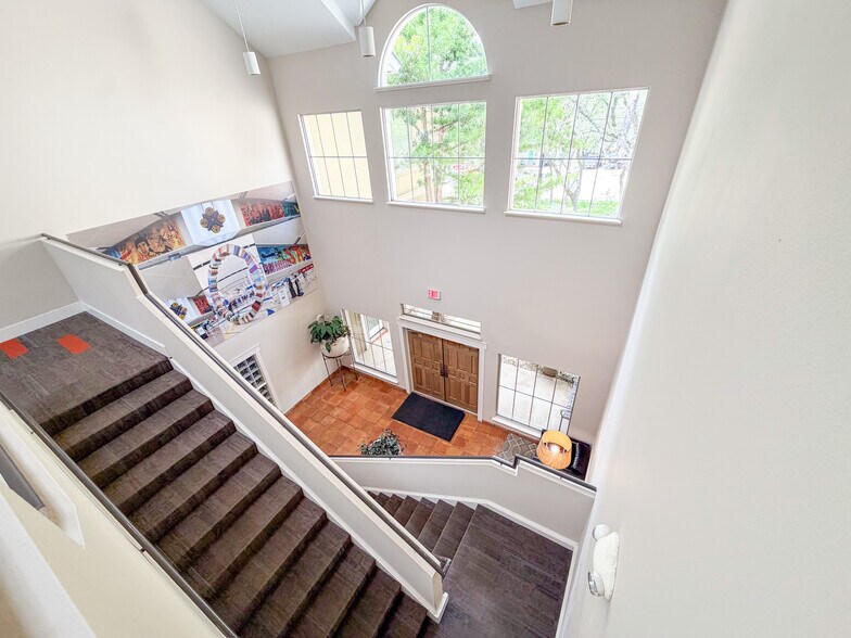 More Photos Of 13526 George Rd, San Antonio Office For Lease