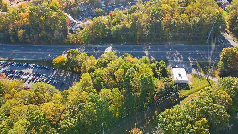 More Photos Of , Woodbridge Unknown For Sale