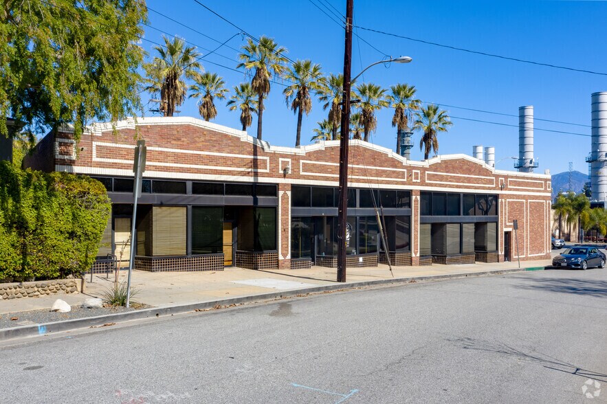 More Photos Of 1167-1169 S Fair Oaks Ave, Pasadena Storefront Retail Office For Lease