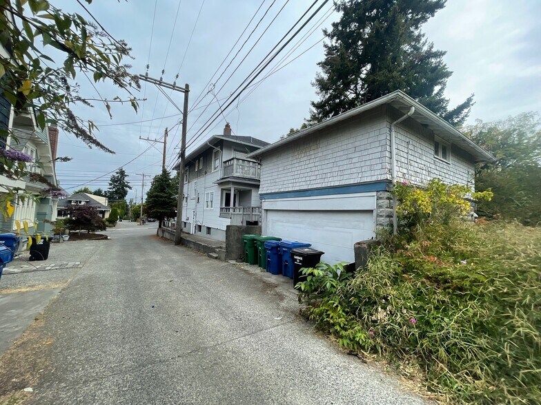 More Photos Of 11 W Mcgraw St, Seattle Office Residential For Sale