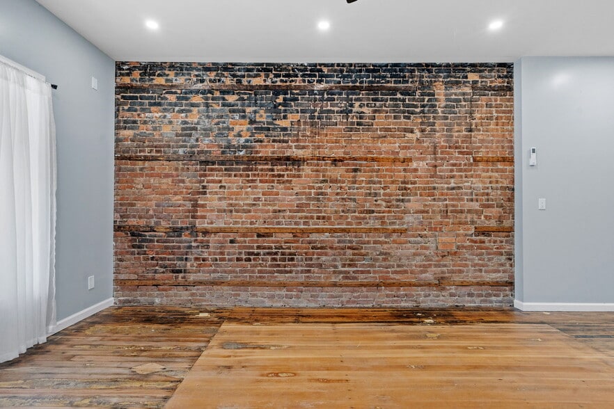 More Photos Of 98 S Main St, Castleton On Hudson Multifamily For Sale