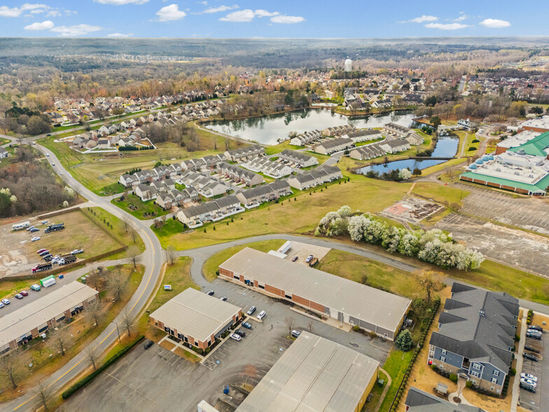 More Photos Of 8190 Regent Pky, Fort Mill Warehouse For Lease