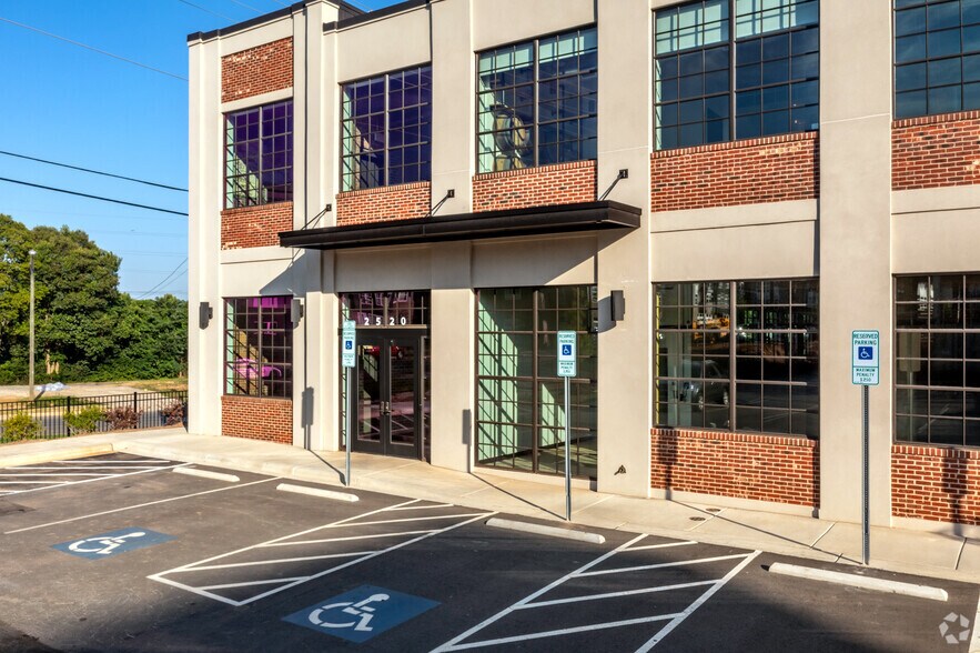 More Photos Of 2500 N Brevard St, Charlotte Office For Lease
