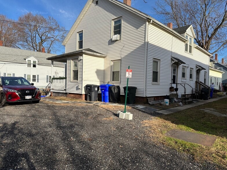 More Photos Of 1 Greystone Ave, North Providence Apartments For Sale
