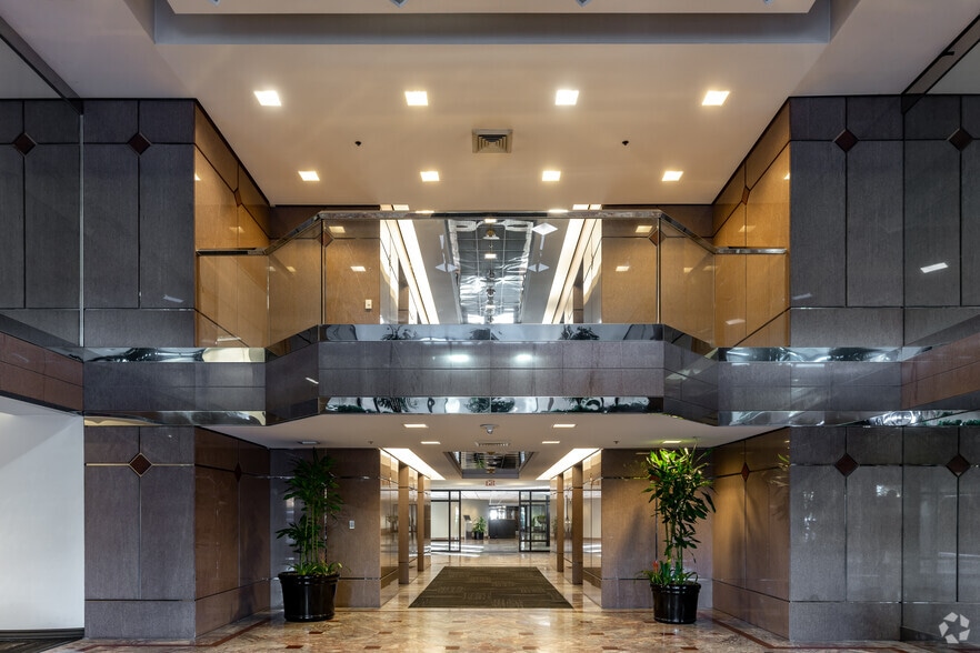 More Photos Of 290 Town Center Dr, Dearborn Unknown For Lease