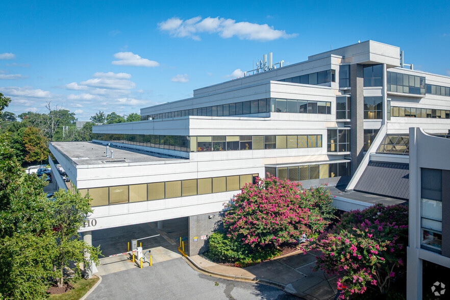 More Photos Of 110 West Rd, Towson Office For Lease