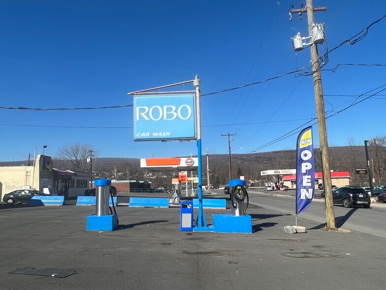 More Photos Of 2125 Washburn St, Scranton Carwash For Sale