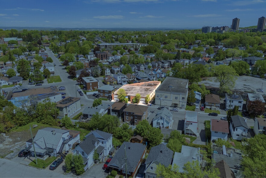 More Photos Of 255-257 Ste-anne Ave, Ottawa Warehouse For Sale