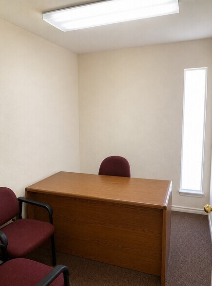 More Photos Of 192 W US Highway 380, Bridgeport Office For Sale