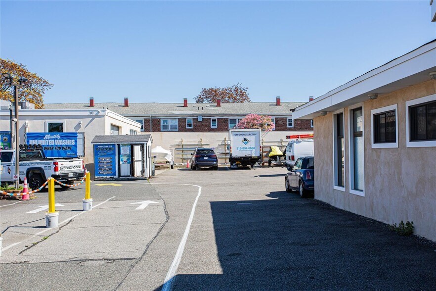More Photos Of 200 Atlantic Ave, Oceanside Office For Sale
