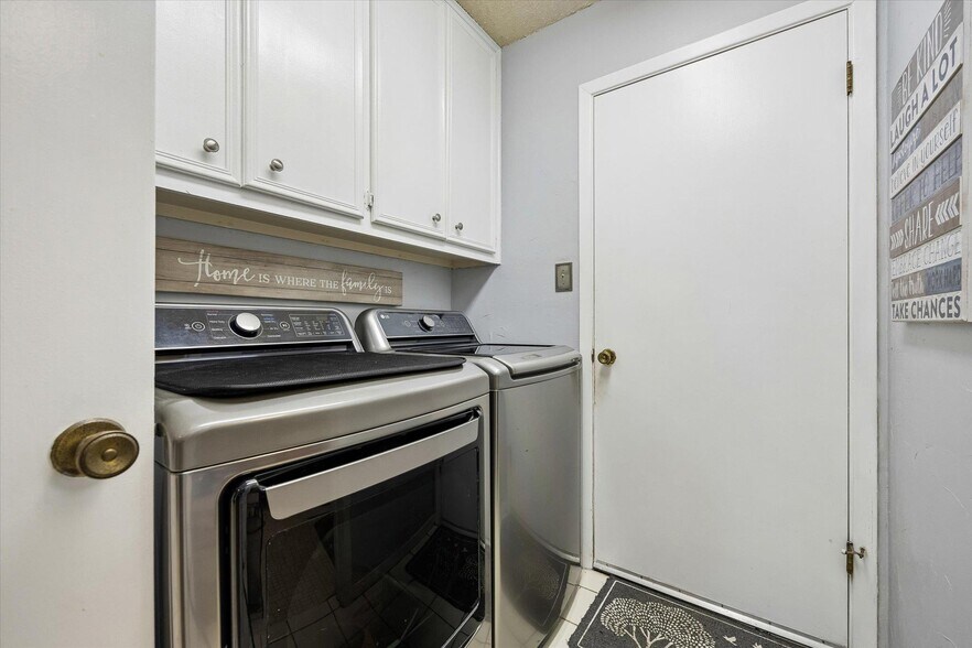 More Photos Of 1704 County Road 128, Burnet Specialty For Sale