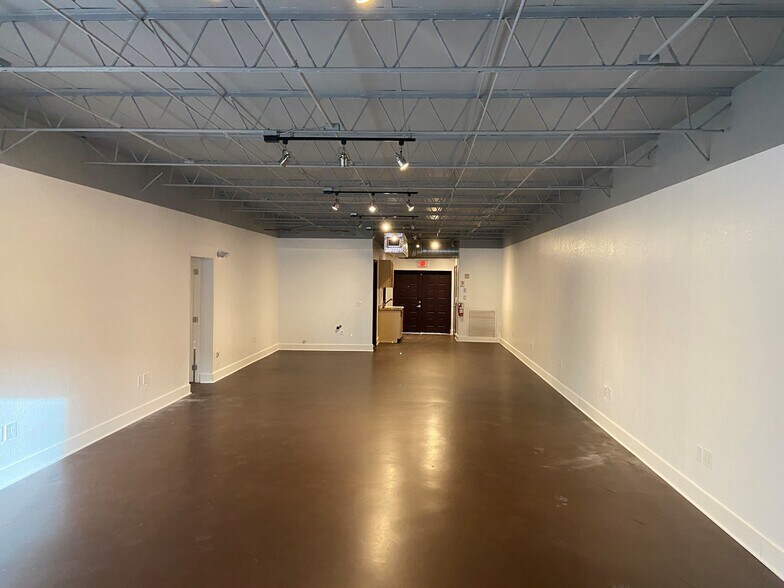 More Photos Of 716-718 NE 2nd Ave, Fort Lauderdale Loft Creative Space For Lease
