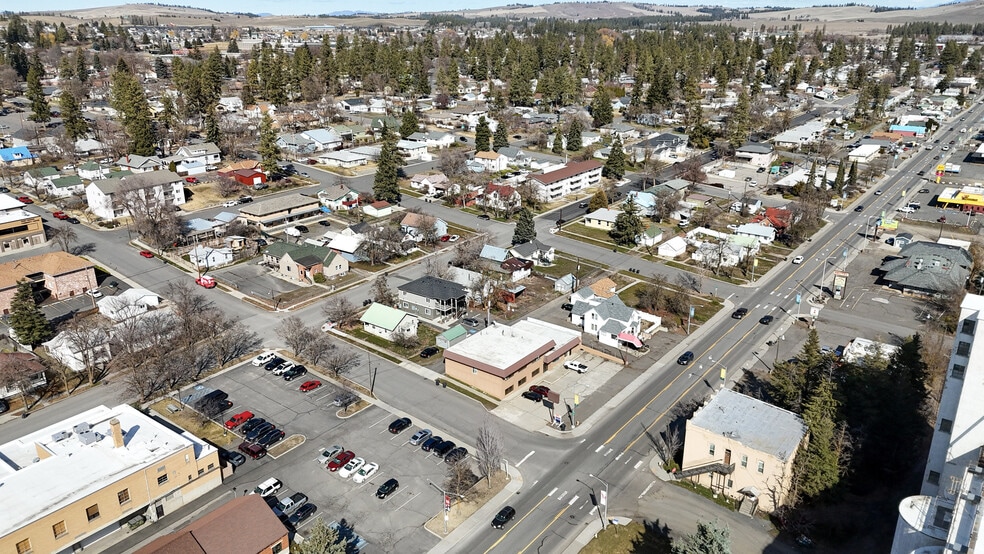 More Photos Of 706 1st St, Cheney Storefront Retail Office For Lease