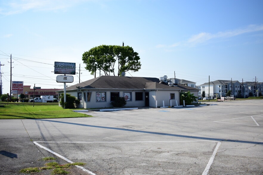 More Photos Of 13703-13771 SH 249, Houston Unknown For Lease