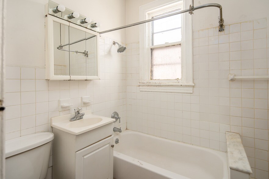 More Photos Of 235 Liberty Ave, Jersey City Apartments For Sale