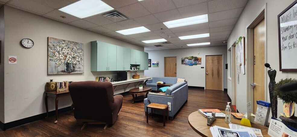 More Photos Of 2200 N Palafox St, Pensacola Medical For Sale