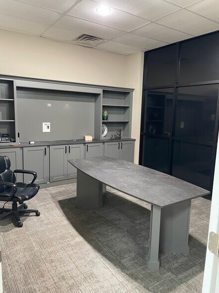 More Photos Of 4918 Main St, Spring Hill Storefront Retail Office For Sale