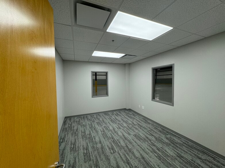 More Photos Of 1301-1317 Transport Dr, Raleigh Warehouse For Lease