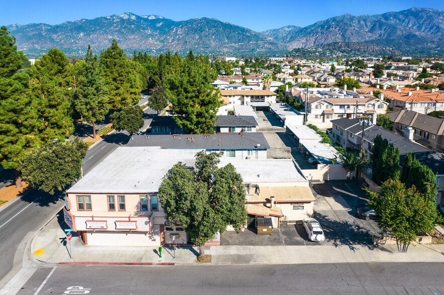 More Photos Of 624 S Santa Anita Ave, Arcadia Storefront Retail Residential For Lease