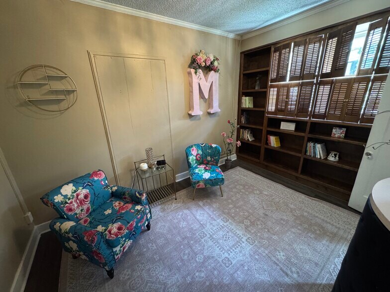 More Photos Of 110 W Adair St, Valdosta Office For Sale