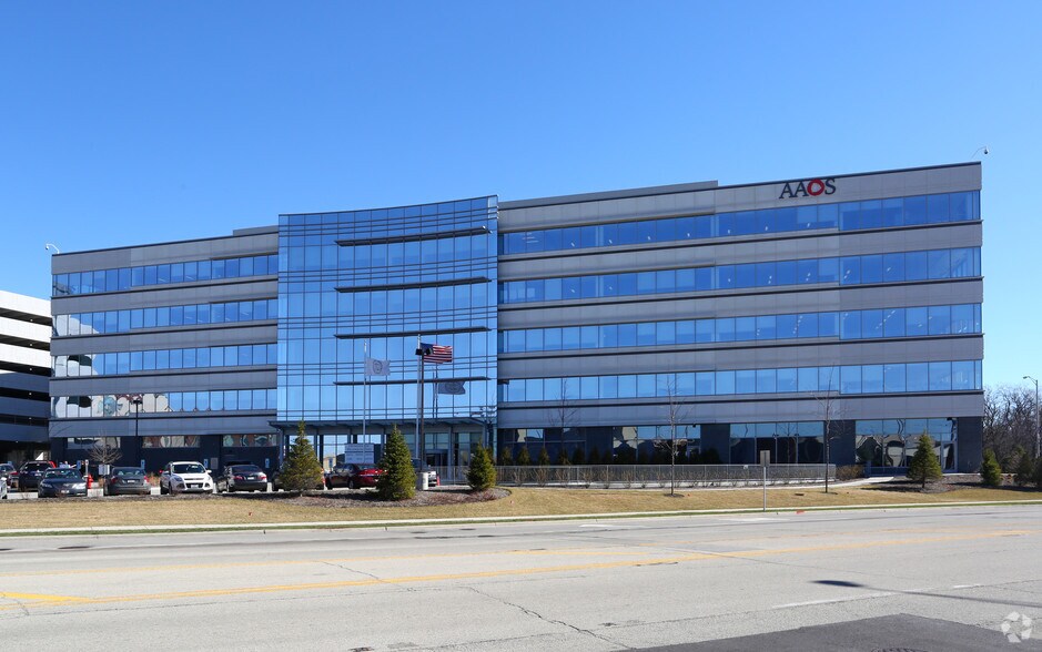 More Photos Of 9400 W Higgins Rd, Rosemont Office For Lease