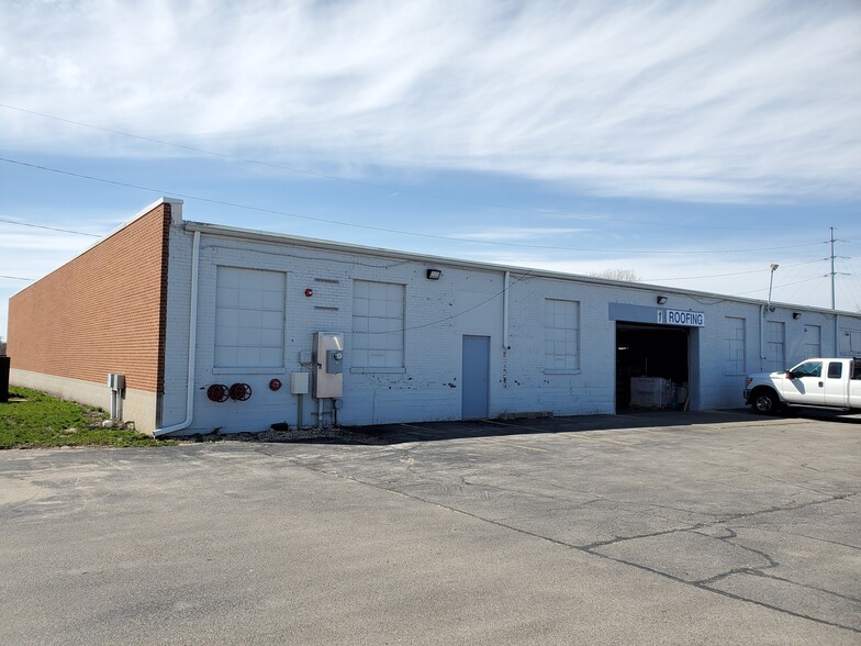 More Photos Of 1900 Harrison Ave, Rockford Warehouse For Sale
