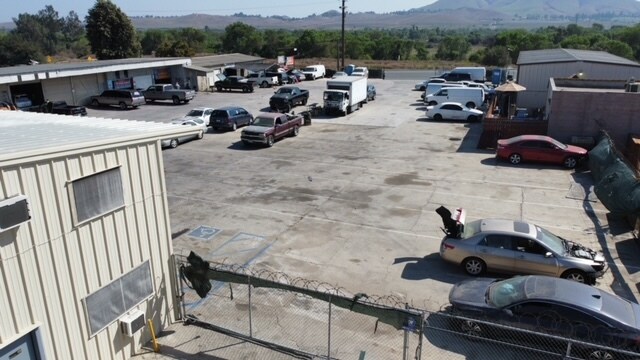 More Photos Of 10565 Limonite Ave, Jurupa Valley Warehouse For Lease