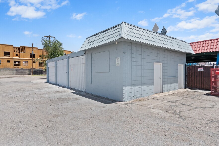 More Photos Of 1961 E Charleston Blvd, Las Vegas Carwash For Lease