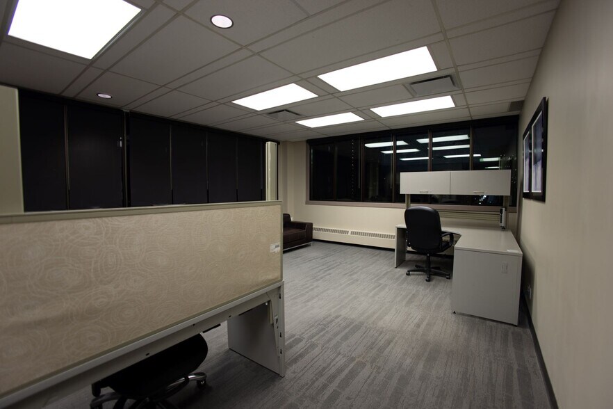 More Photos Of 602 12th Ave SW, Calgary Office For Sale