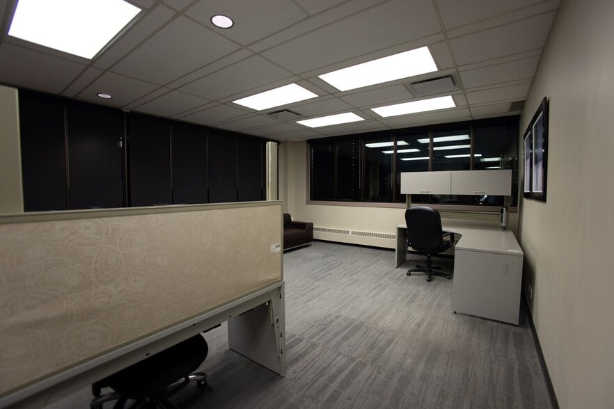 More Photos Of 602 12th Ave SW, Calgary Office For Sale