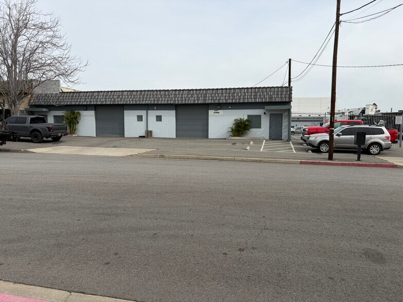 Primary Photo Of 10805-10835 Fremont Ave, Montclair Warehouse For Lease