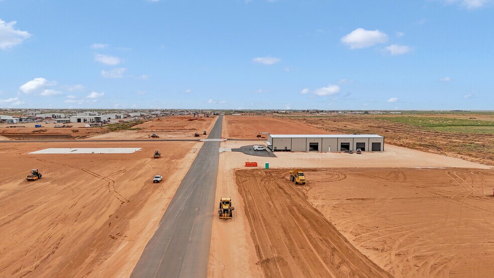 More Photos Of 5915 W. County 135 rd, Midland Warehouse For Lease