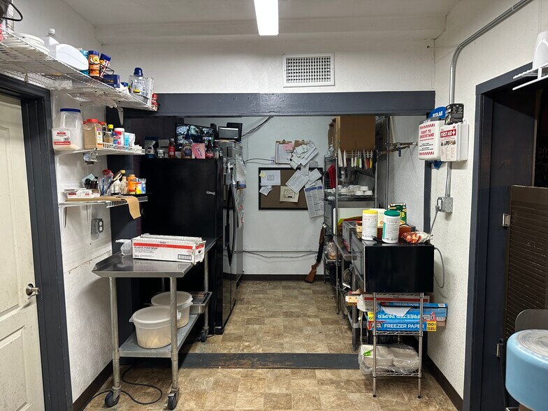 More Photos Of 130 E Goodnight Ave, Aransas Pass Restaurant For Sale