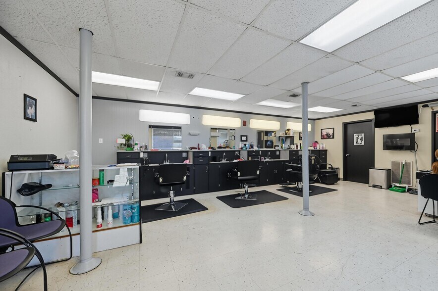 More Photos Of 4110 Haltom Rd, Haltom City Freestanding For Sale