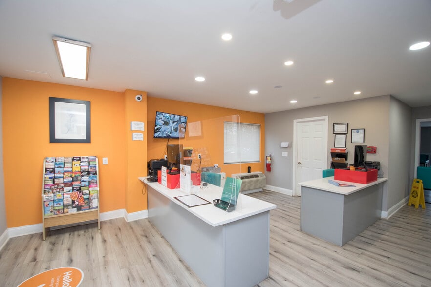More Photos Of 750 Cobb Place Blvd NW, Kennesaw Hotel For Sale