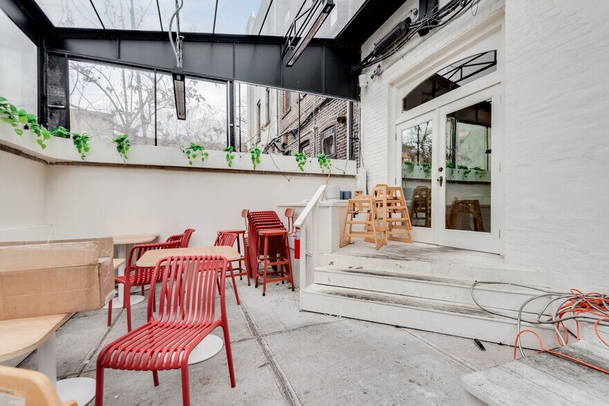 More Photos Of 626 Vanderbilt Ave, Brooklyn Apartments For Sale