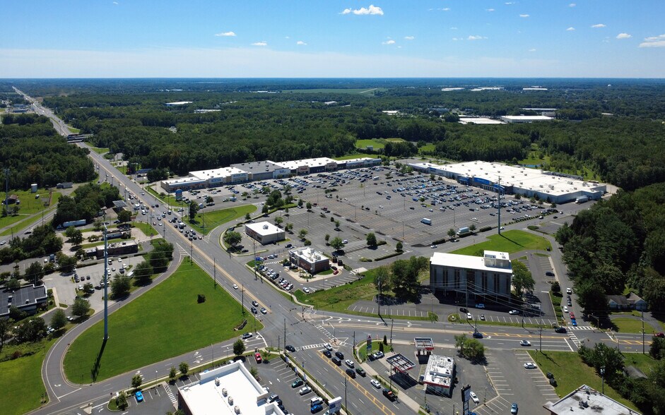 More Photos Of 2100 Mount Holly Rd, Burlington Unknown For Lease