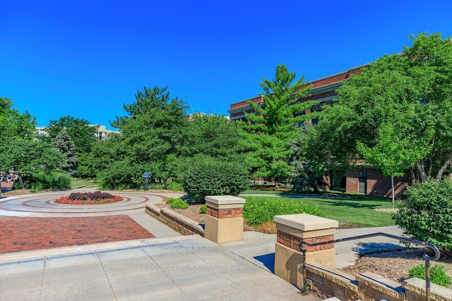 More Photos Of 320 N 22nd St, Omaha Apartments For Sale