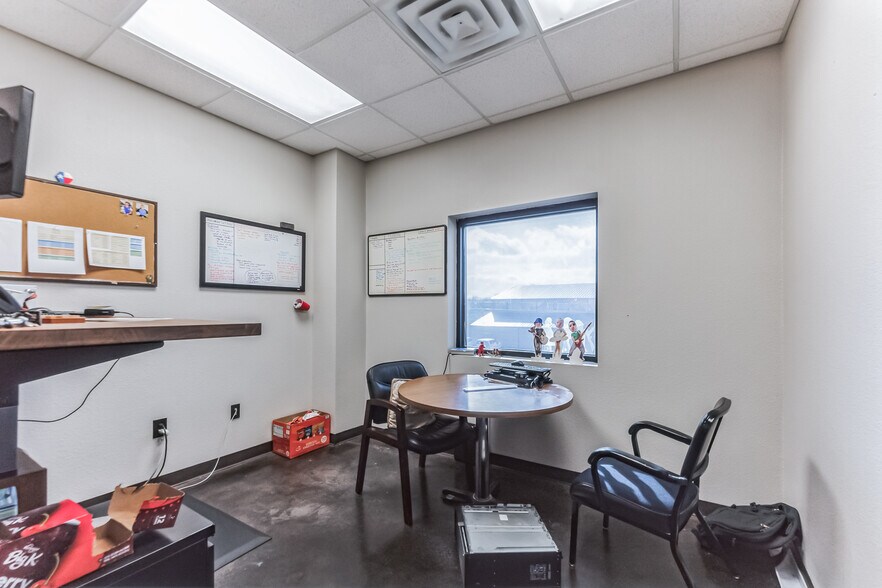 More Photos Of 2701 Hartlee Field Rd, Denton Office Residential For Sale