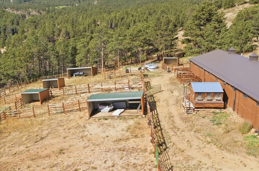 More Photos Of 15747 State Highway 7, Lyons Lodge Meeting Hall For Lease
