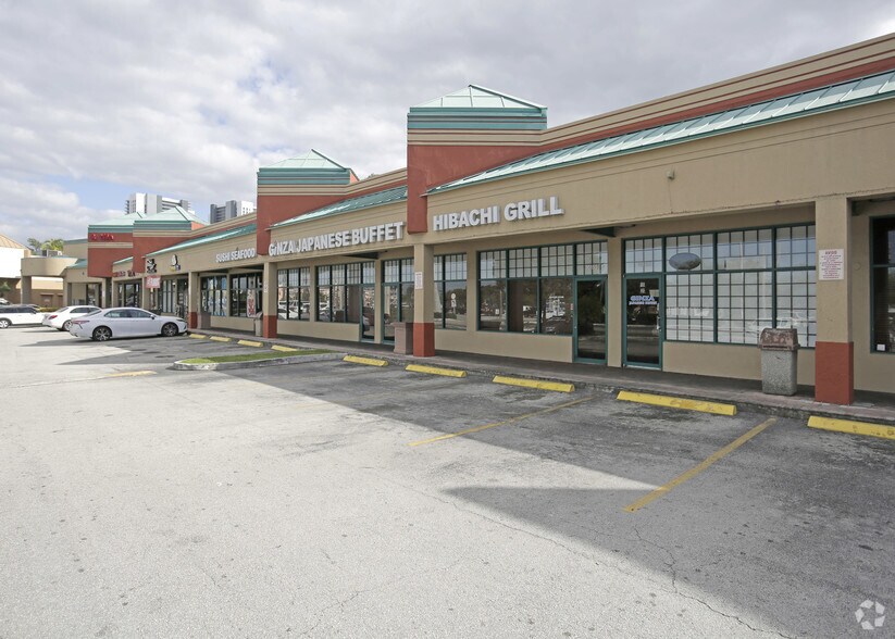 More Photos Of 16101-16173 Biscayne Blvd, North Miami Beach Coworking Space