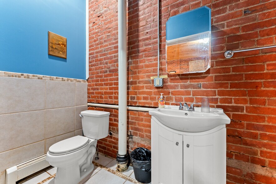 More Photos Of 21 Main St, Binghamton Restaurant For Sale