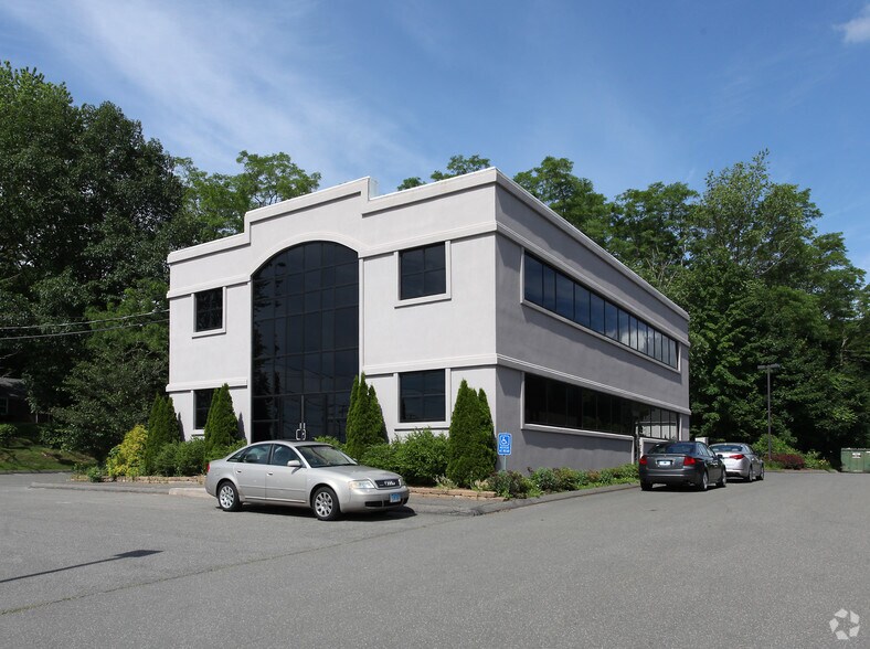 More Photos Of 282 State St, North Haven Office For Lease
