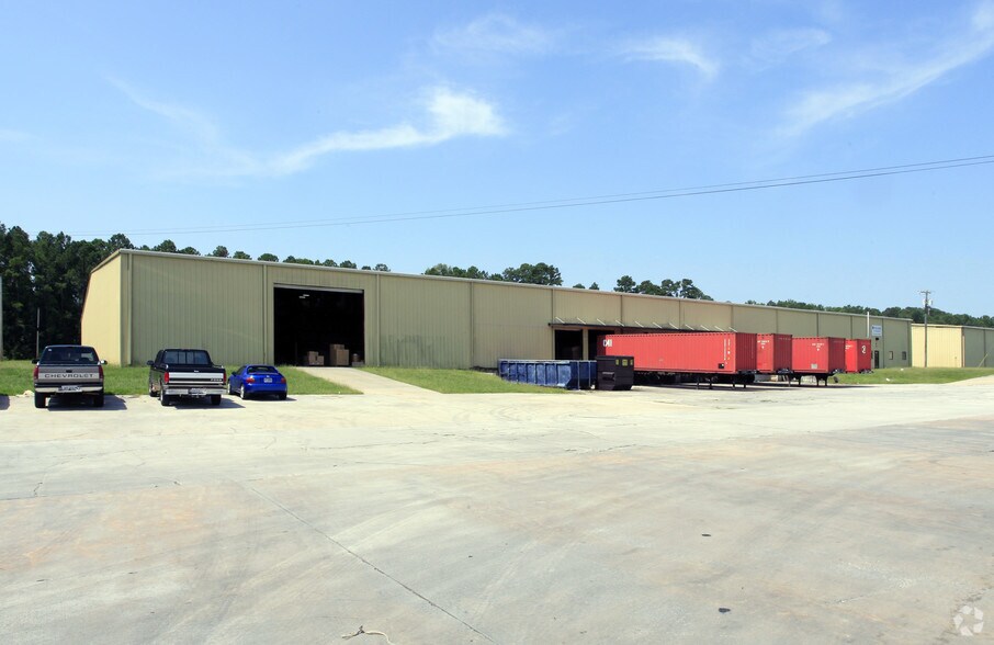 More Photos Of 25 Artley Rd, Savannah Unknown For Lease