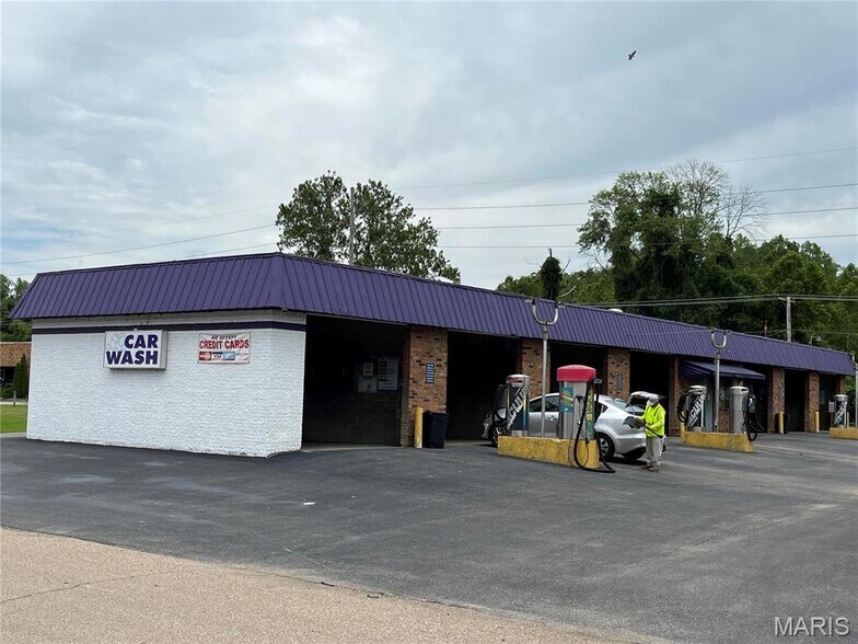 Primary Photo Of 844 S Morrison Ave, Collinsville Carwash For Sale